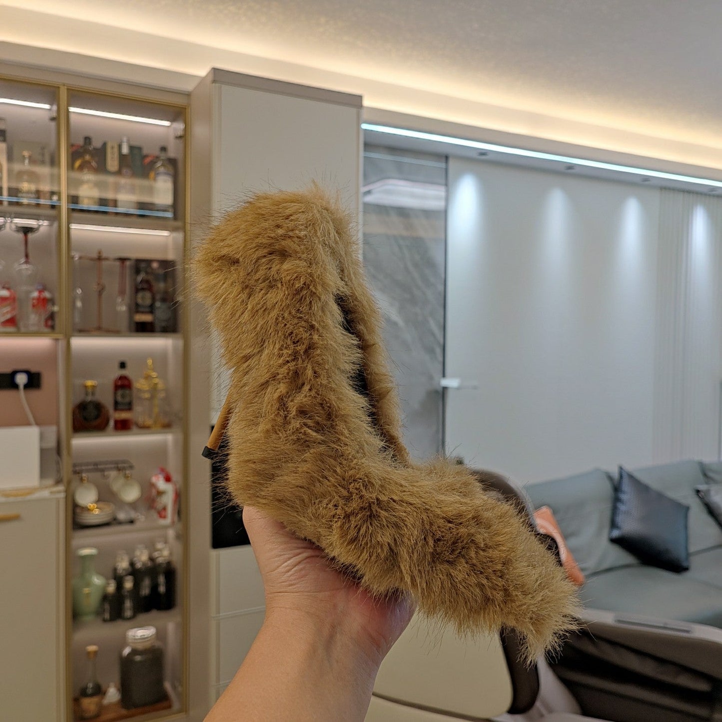 Balanciaga FURRY PUMPS 90MM IN BROWN FOX FUR