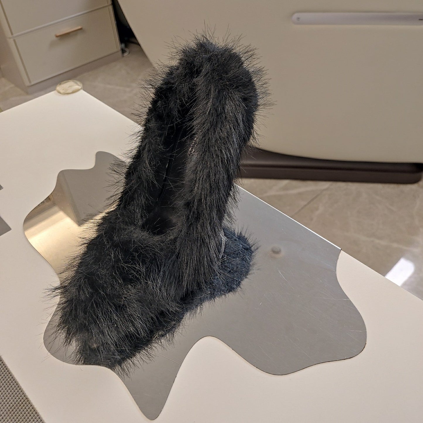 Balanciaga FURRY PUMPS 90MM IN BLACK FOX FUR