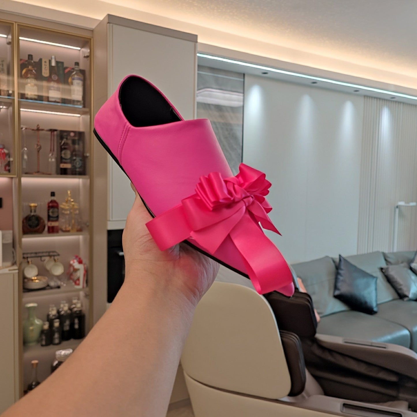 Balanciaga POINTED-TOE FLATS WITH BOW IN HOT PINK SOFT LAMBSKIN