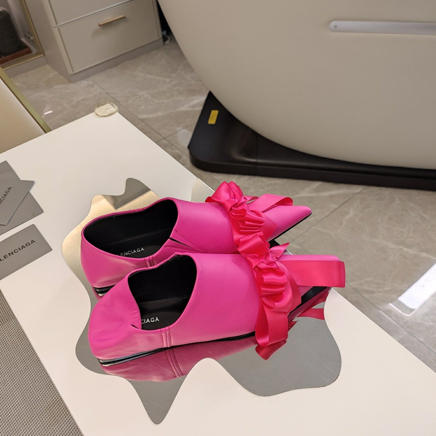 Balanciaga POINTED-TOE FLATS WITH BOW IN HOT PINK SOFT LAMBSKIN