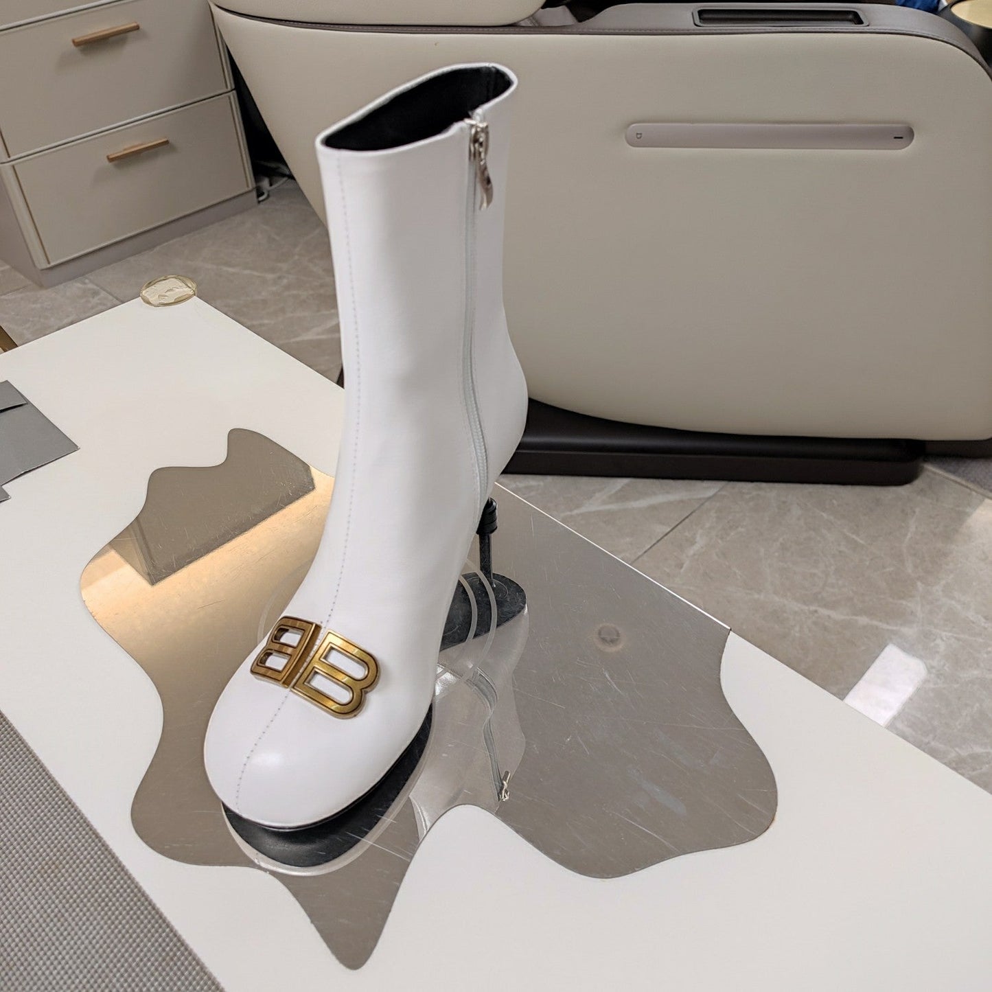 Balanciaga ROUND-TOE HIGH HEEL BOOTS IN WHITE SMOOTH LAMBSKIN