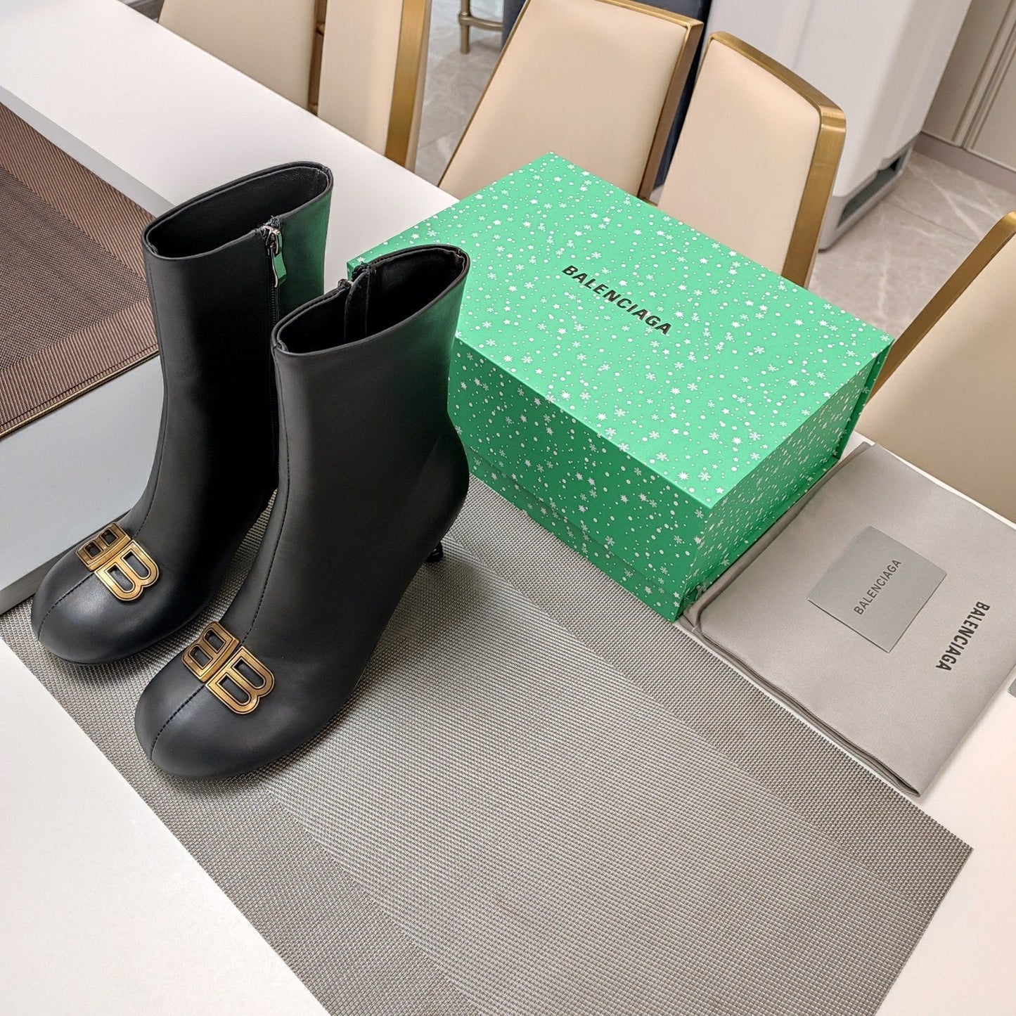 Balanciaga ROUND-TOE HIGH HEEL BOOTS IN BLACK SMOOTH LAMBSKIN