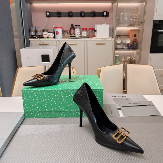 Balanciaga POINTED BB GOLD BUCKLE HIGH PUMPS IN BLACK CROCODILE PATTERN CALFSKIN