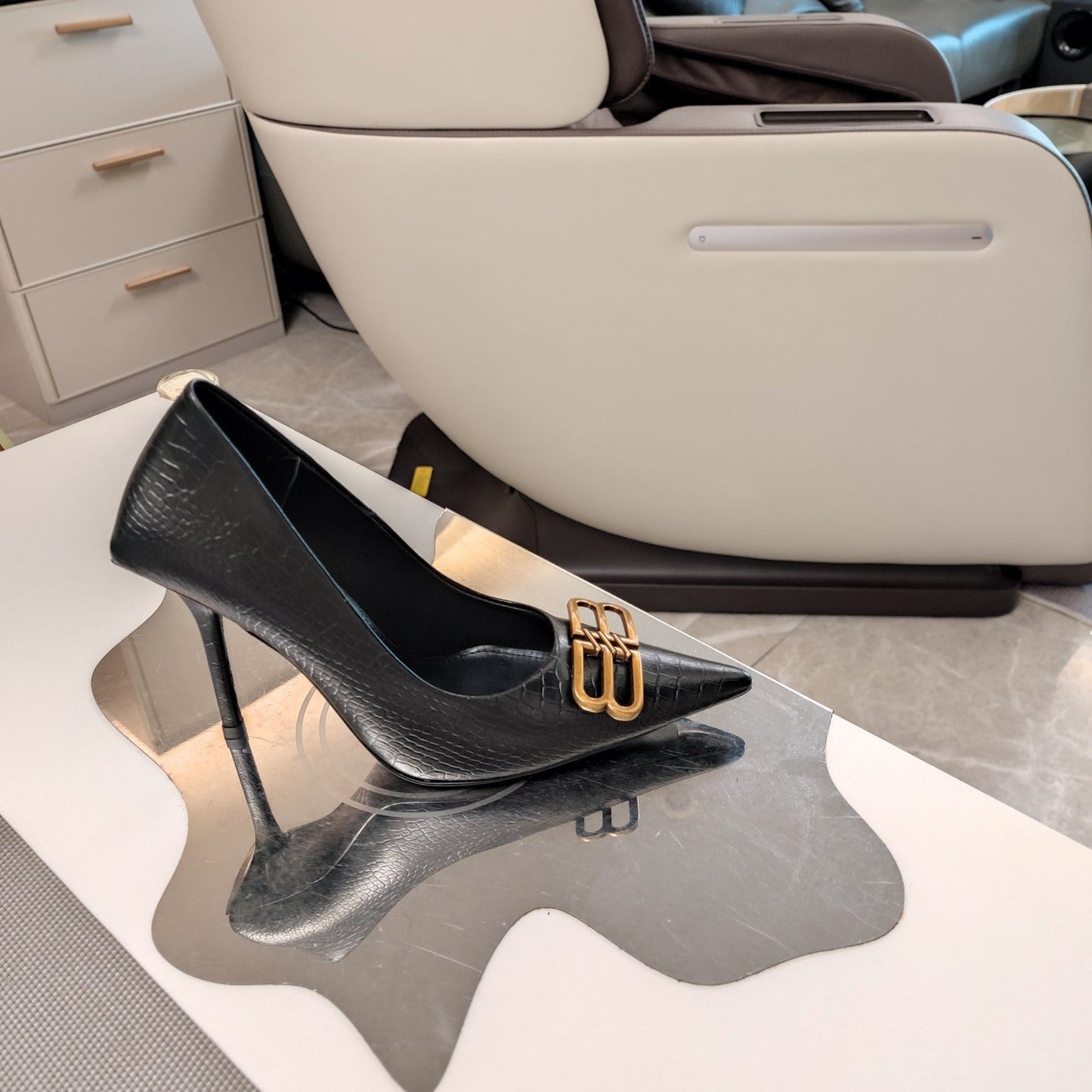 Balanciaga POINTED BB GOLD BUCKLE HIGH PUMPS IN BLACK CROCODILE PATTERN CALFSKIN