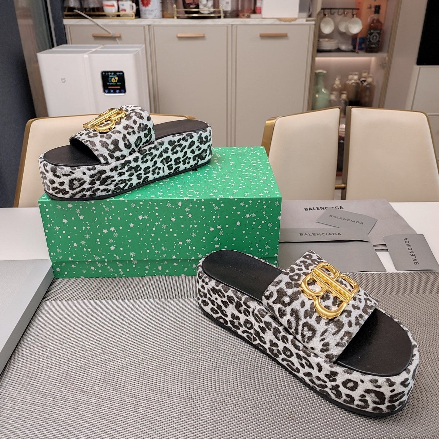 Balanciaga RISE SANDAL THICK-SOLED IN WHITE LEOPARD PRINT CALFSKIN