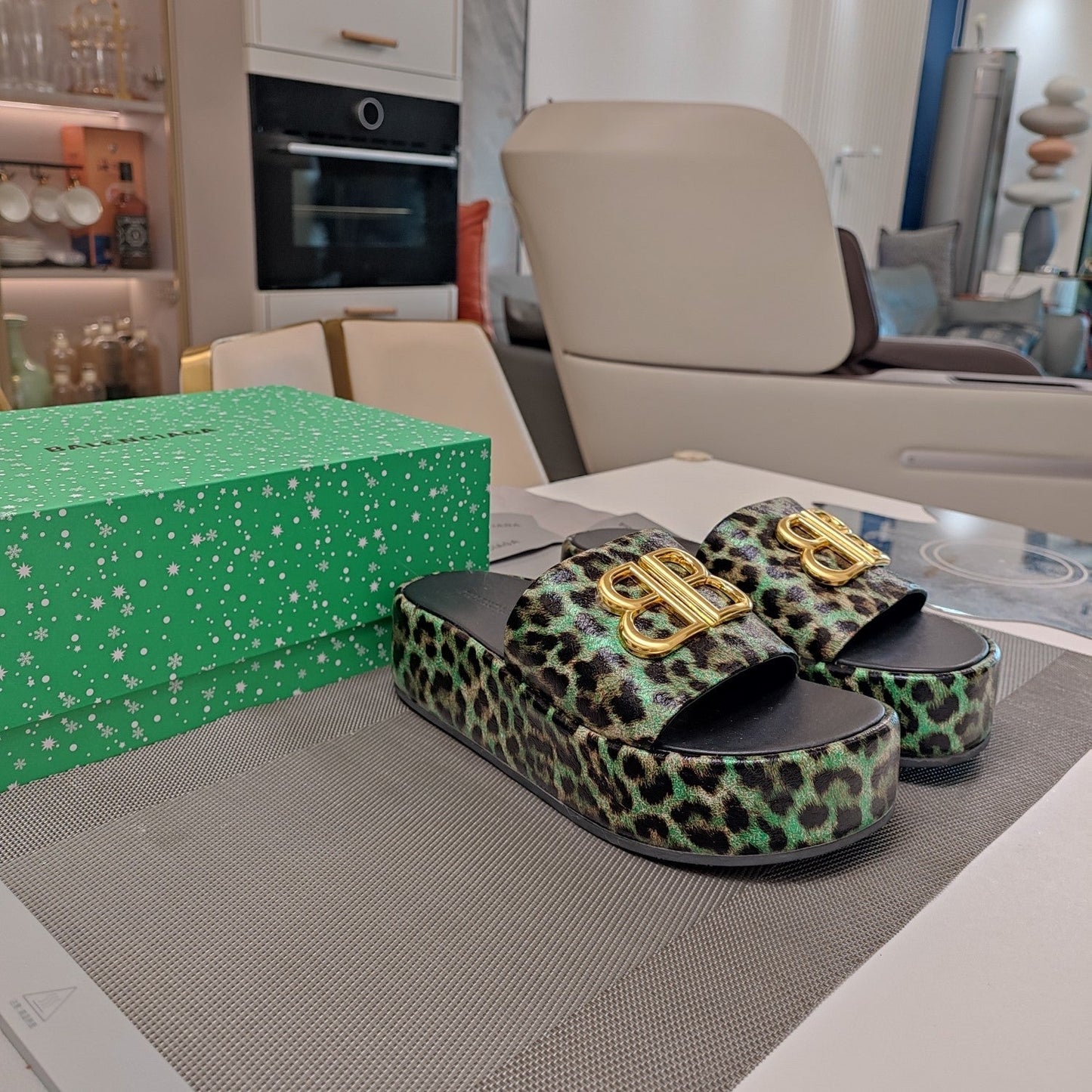 Balanciaga RISE SANDAL THICK-SOLED IN LIGHT GREEN LEOPARD PRINT CALFSKIN