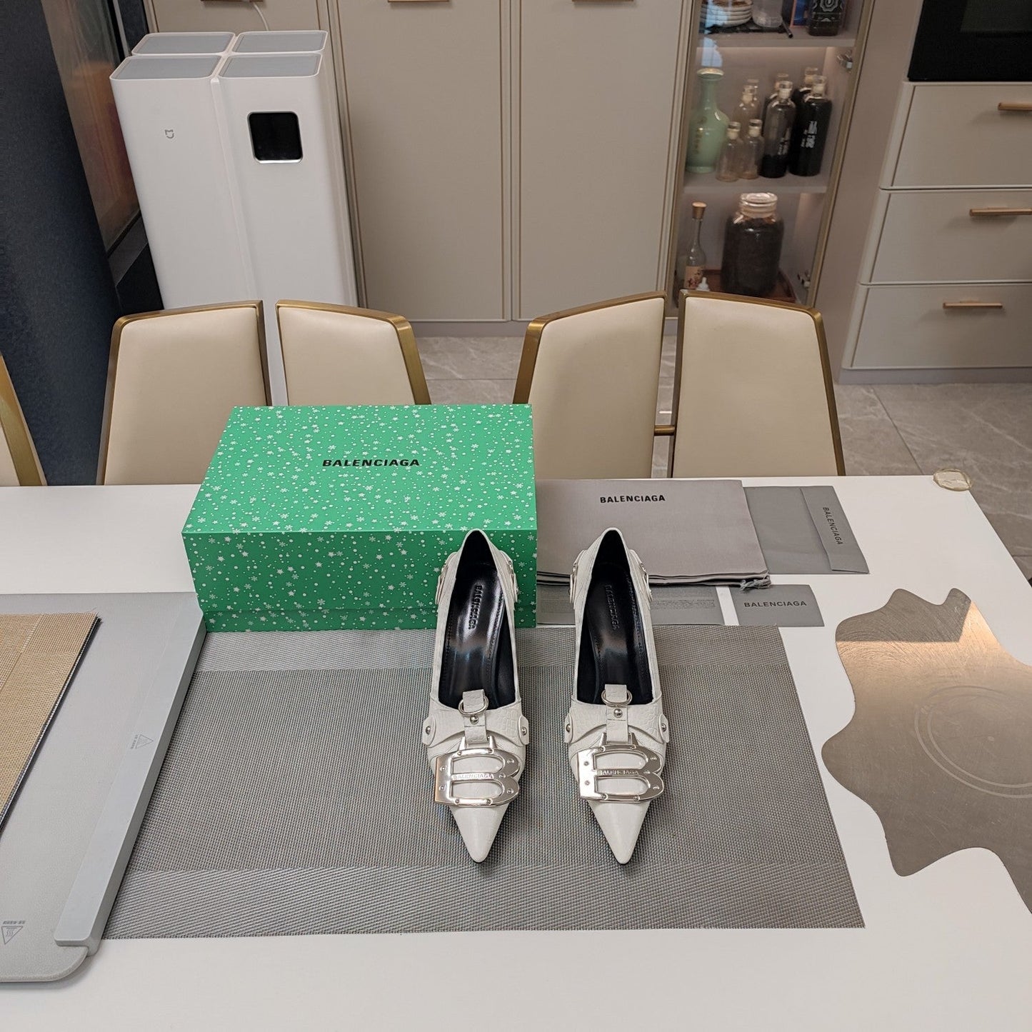 Balanciaga HIGH PUMPS WITH B SILVER BUCKLE IN WHITE CROCODILE PATTERN CALFSKIN