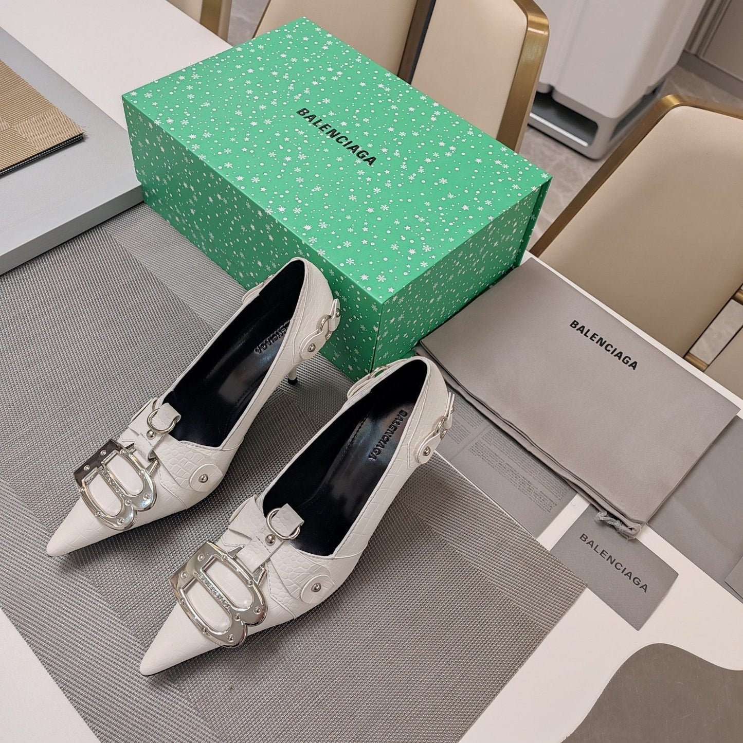 Balanciaga HIGH PUMPS WITH B SILVER BUCKLE IN WHITE CROCODILE PATTERN CALFSKIN