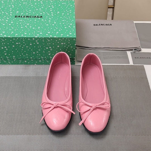 Balanciaga RHINESTONE BALLET FLATS WITH BOW IN SEA PINK WAX-OIL SHEEPSKIN