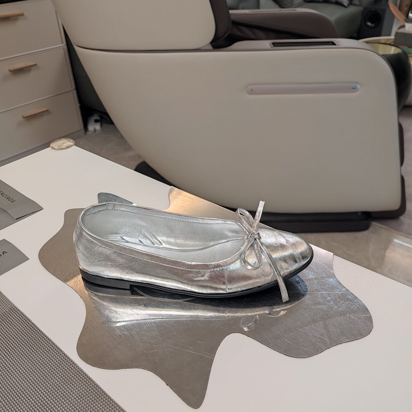 Balanciaga RHINESTONE BALLET FLATS WITH BOW IN SILVER WAX-OIL SHEEPSKIN