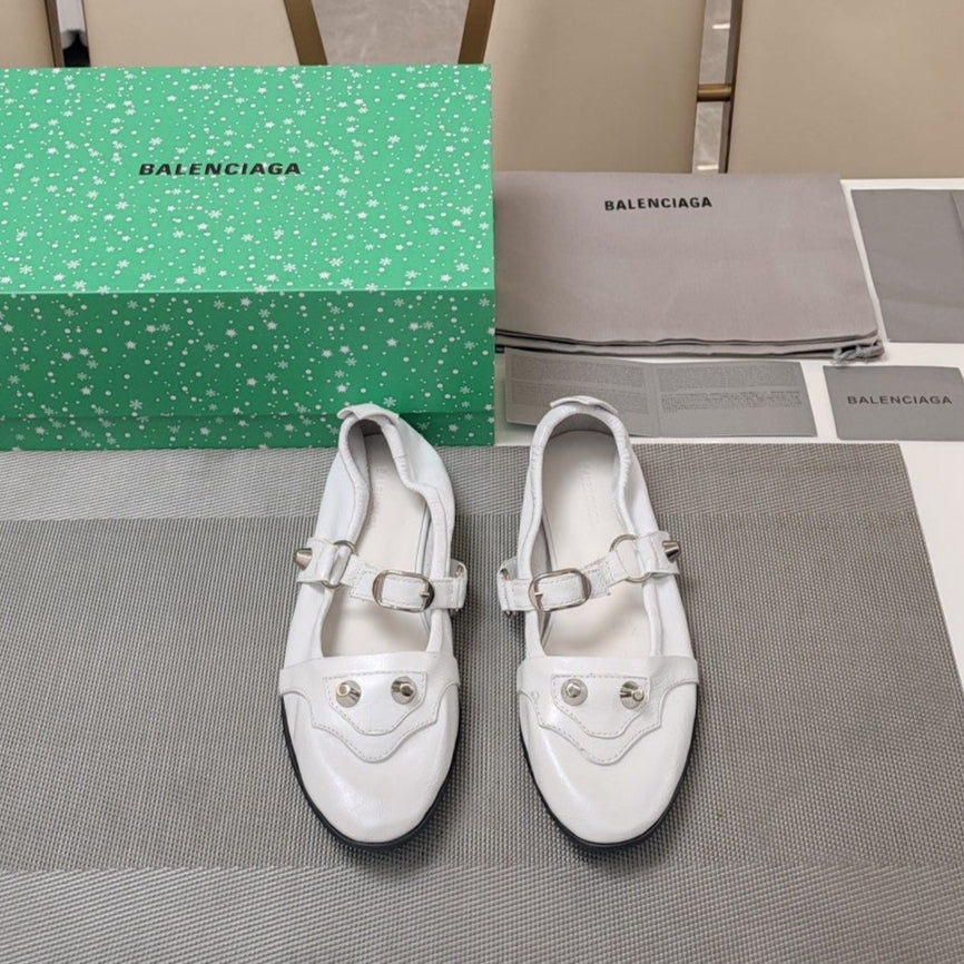 Balanciaga STUDDED MARY JANE FLATS IN WHITE SHINY LAMBSKIN