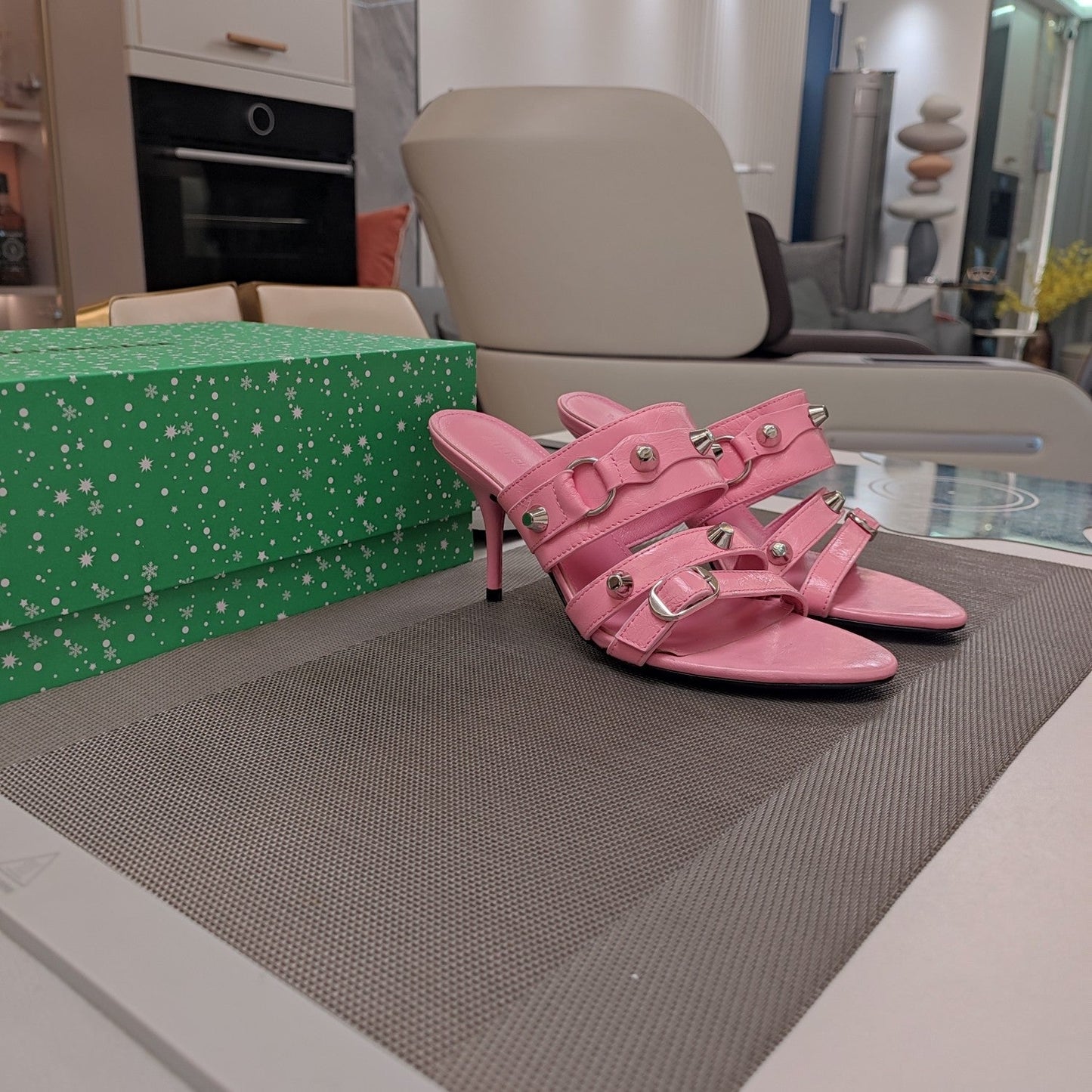 Balanciaga STRAPPY HIGH-HEELED SANDALS IN WEWAK PINK STUDDED WAX-OIL SHEEPSKIN