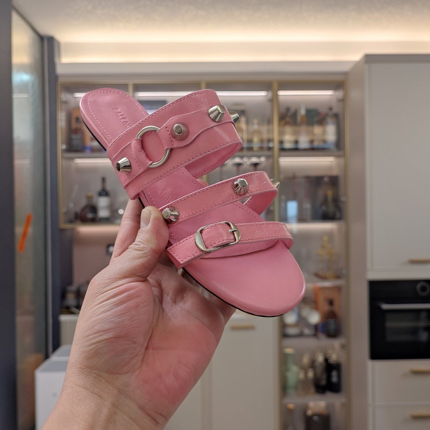 Balanciaga STRAPPY FLAT SANDALS IN WEWAK PINK STUDDED WAX-OIL SHEEPSKIN