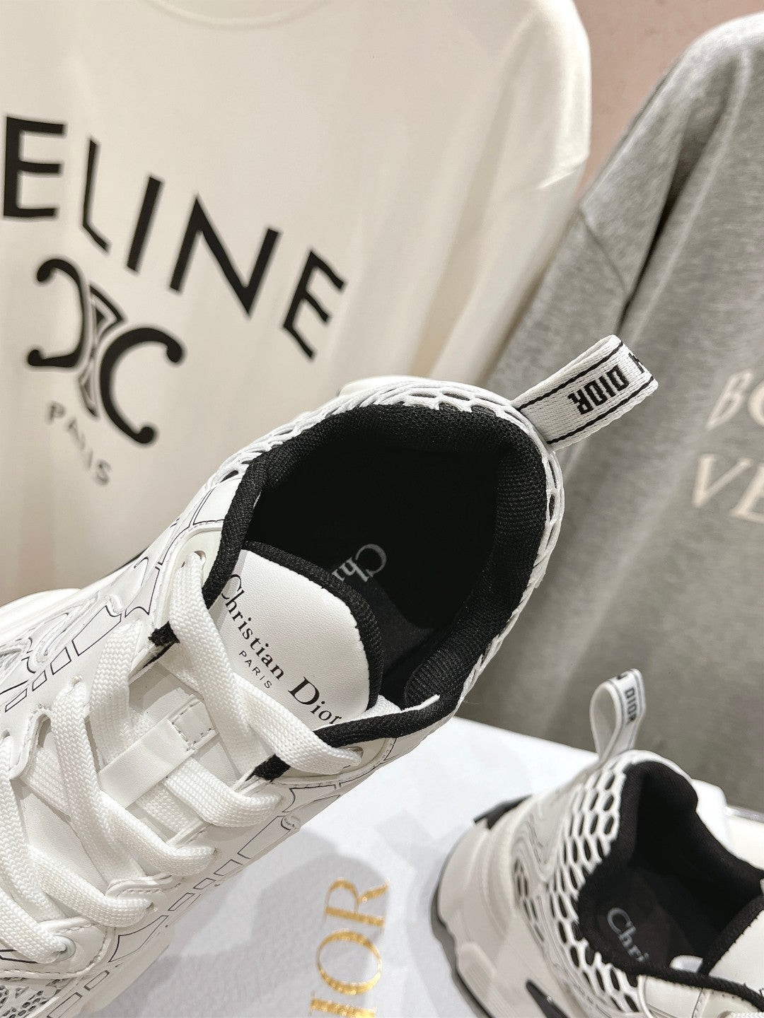 DIOR Vibe Sneaker White Black Polyester Mesh Fabric And Cowhide