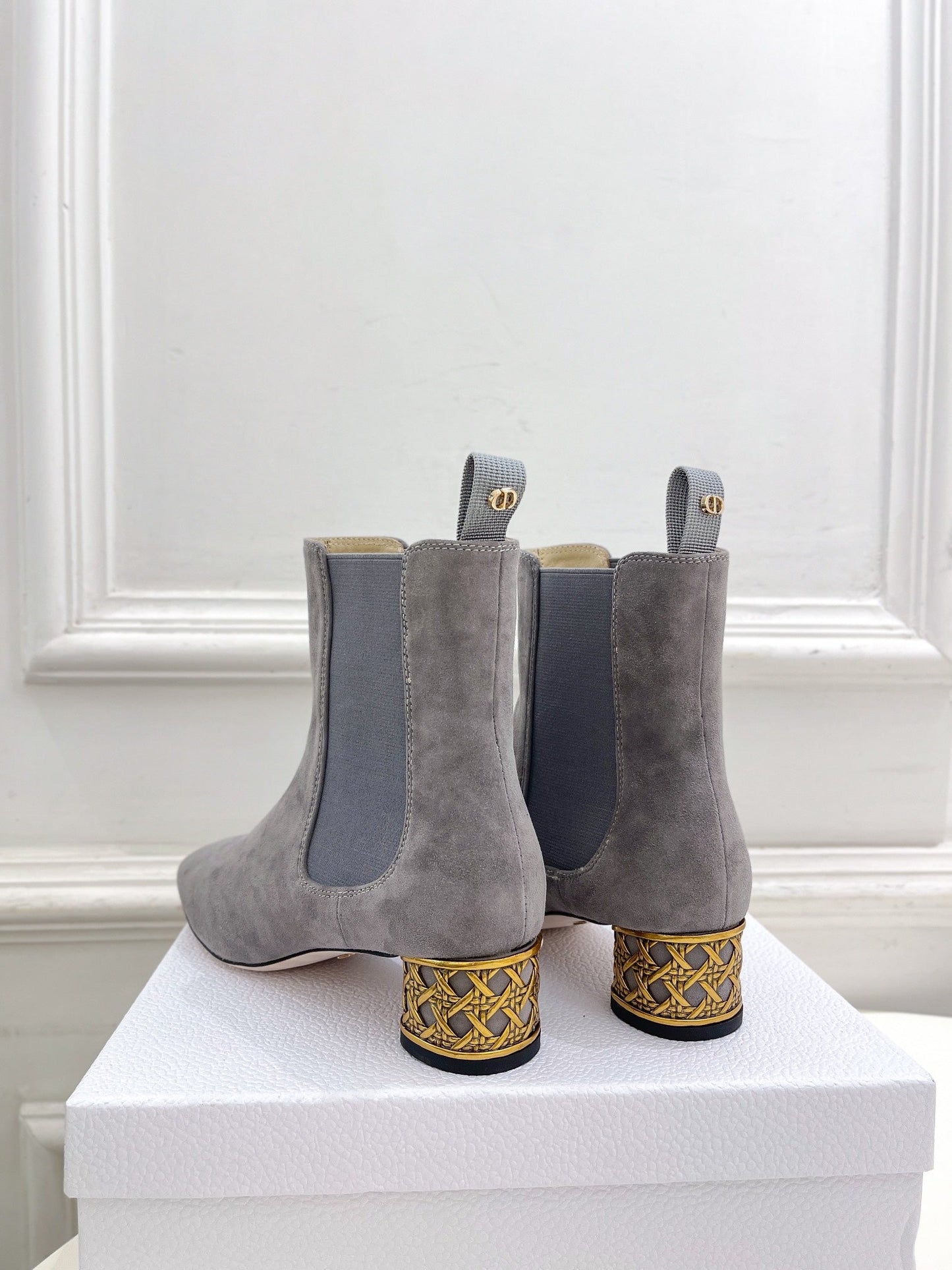 DIOR Icon Heeled Ankle Boot 40mm Grey Suede