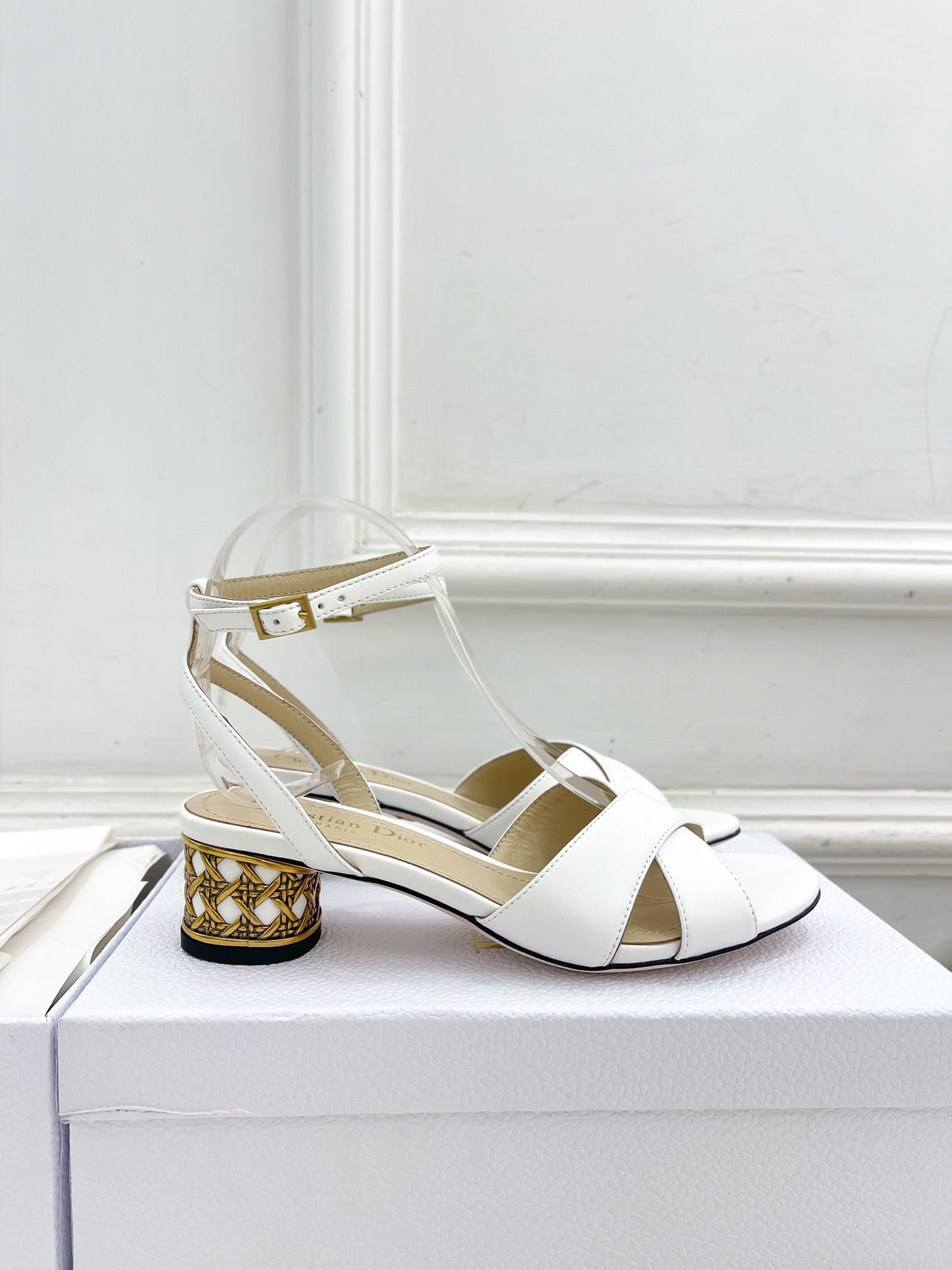 DIOR Icon Heeled Sandal 40mm White Calfskin