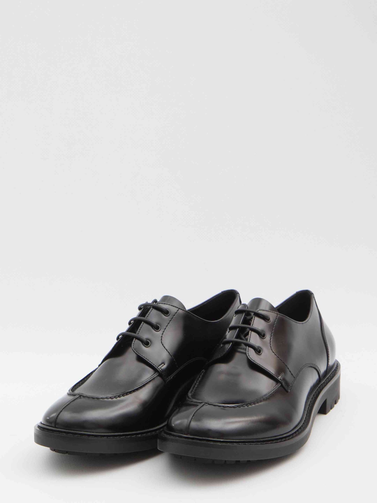 Saint Laurent Men Derby Lino In Smooth Leather
