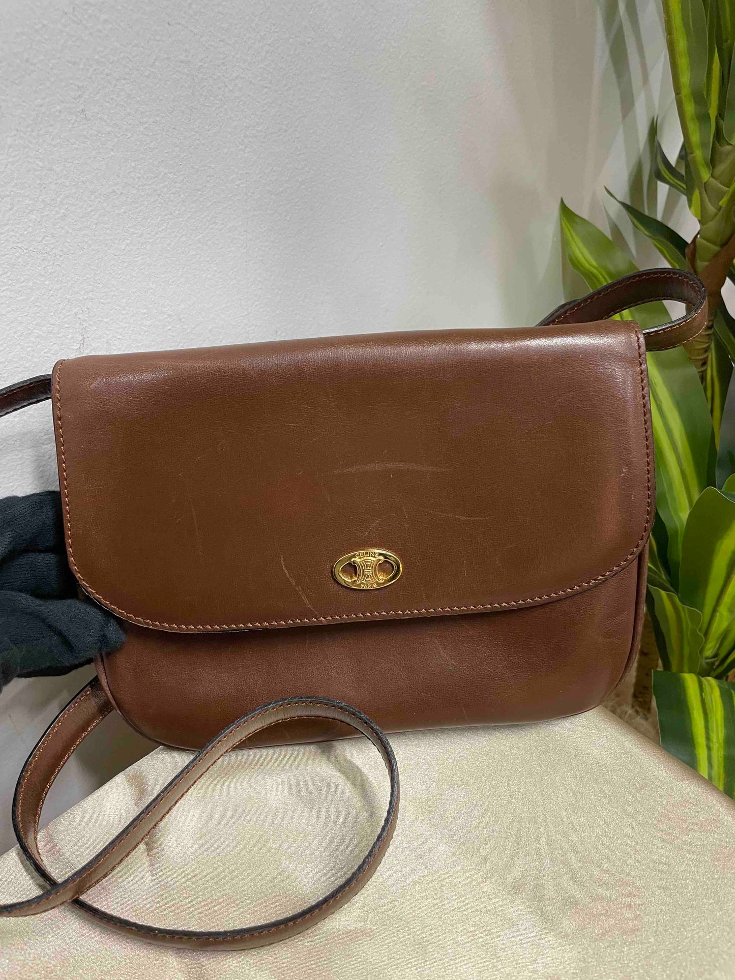 Celine Vintage Shoulder Bag Brown Leather