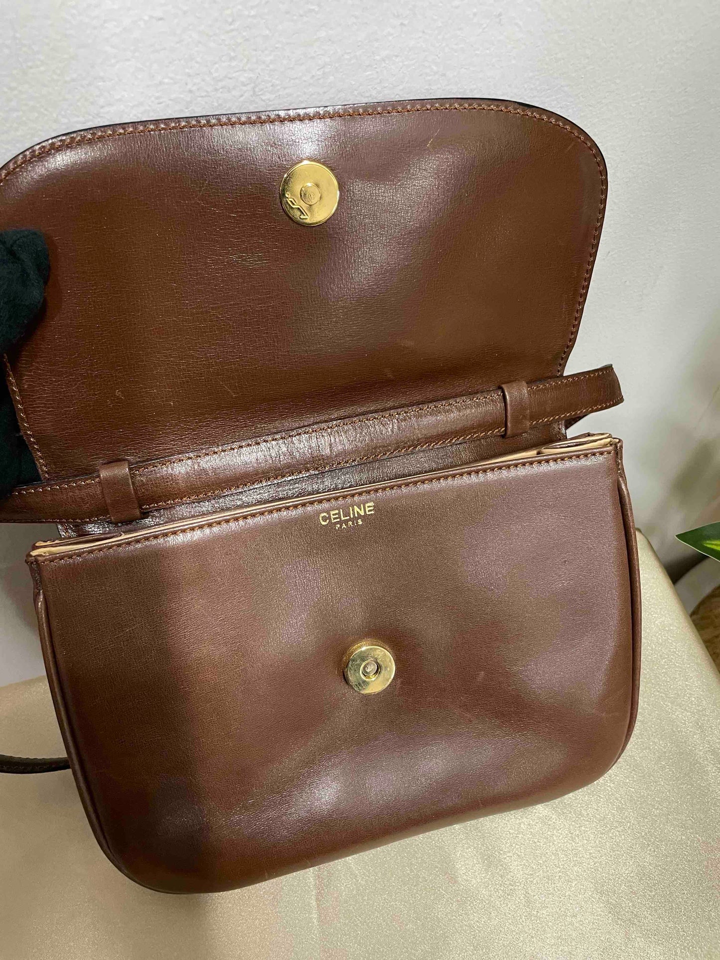 Celine Vintage Shoulder Bag Brown Leather
