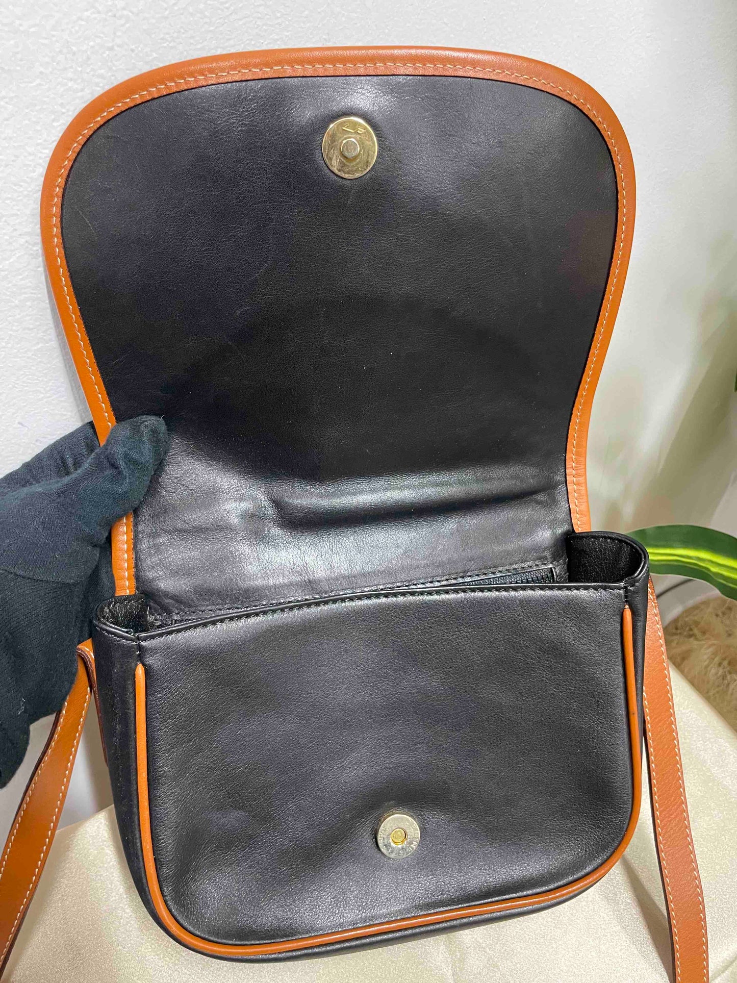 CELINE Classic Black and Tan Leather Crossbody Bag