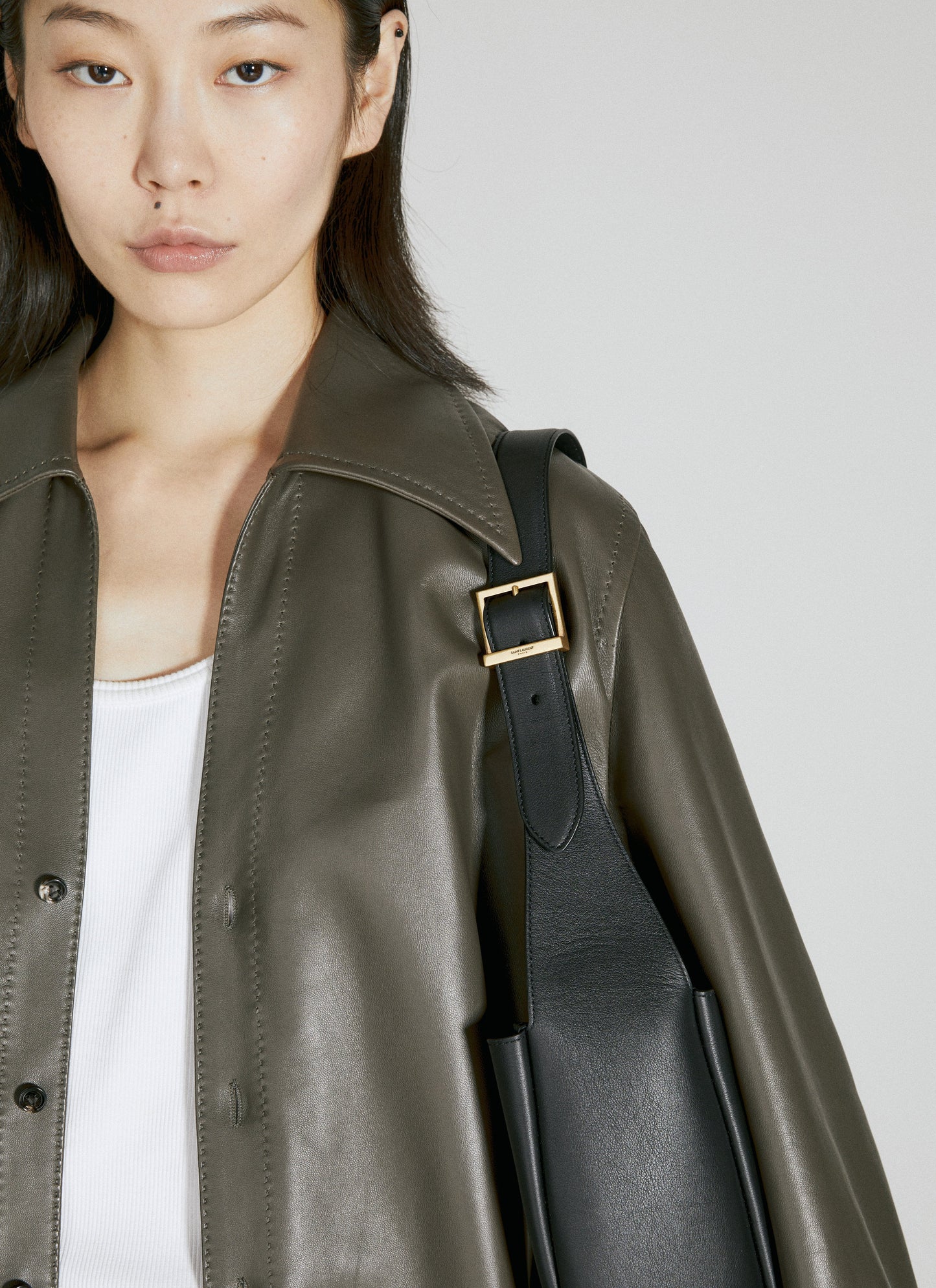 Saint Laurent Women Large Le 5 À 7 Shoulder Bag