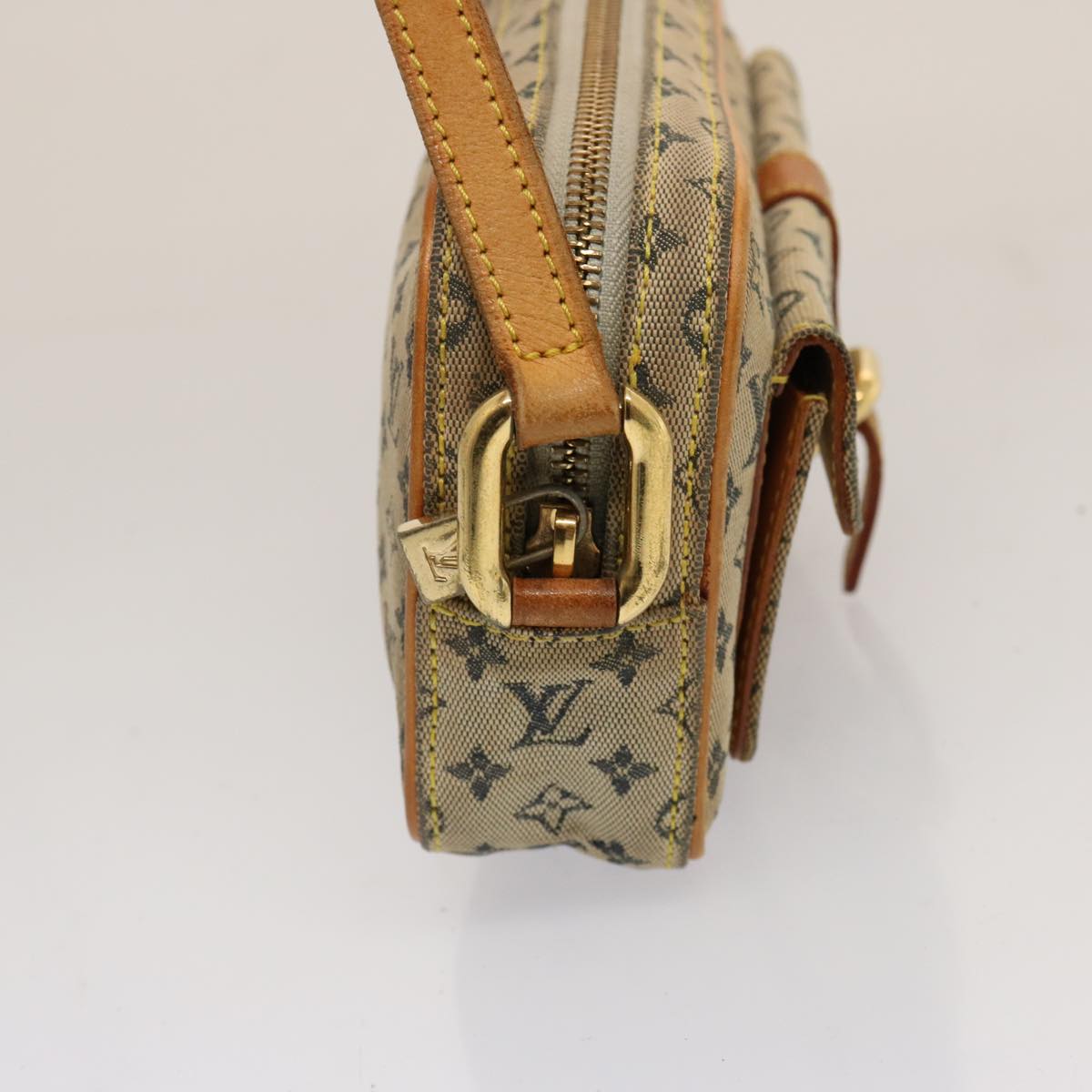 LOUIS VUITTON Monogram Mini Juliet MM Shoulder Bag Blue M92004 LV th4905