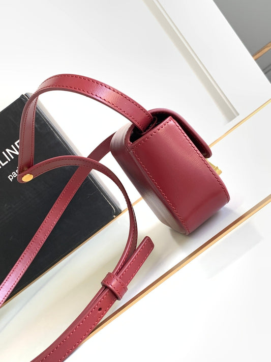 Celine TEEN TRIOMPHE 11CM RED CALFSKIN