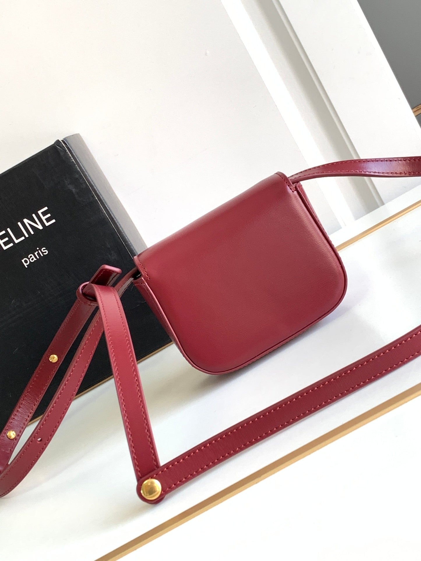 Celine TEEN TRIOMPHE 11CM RED CALFSKIN
