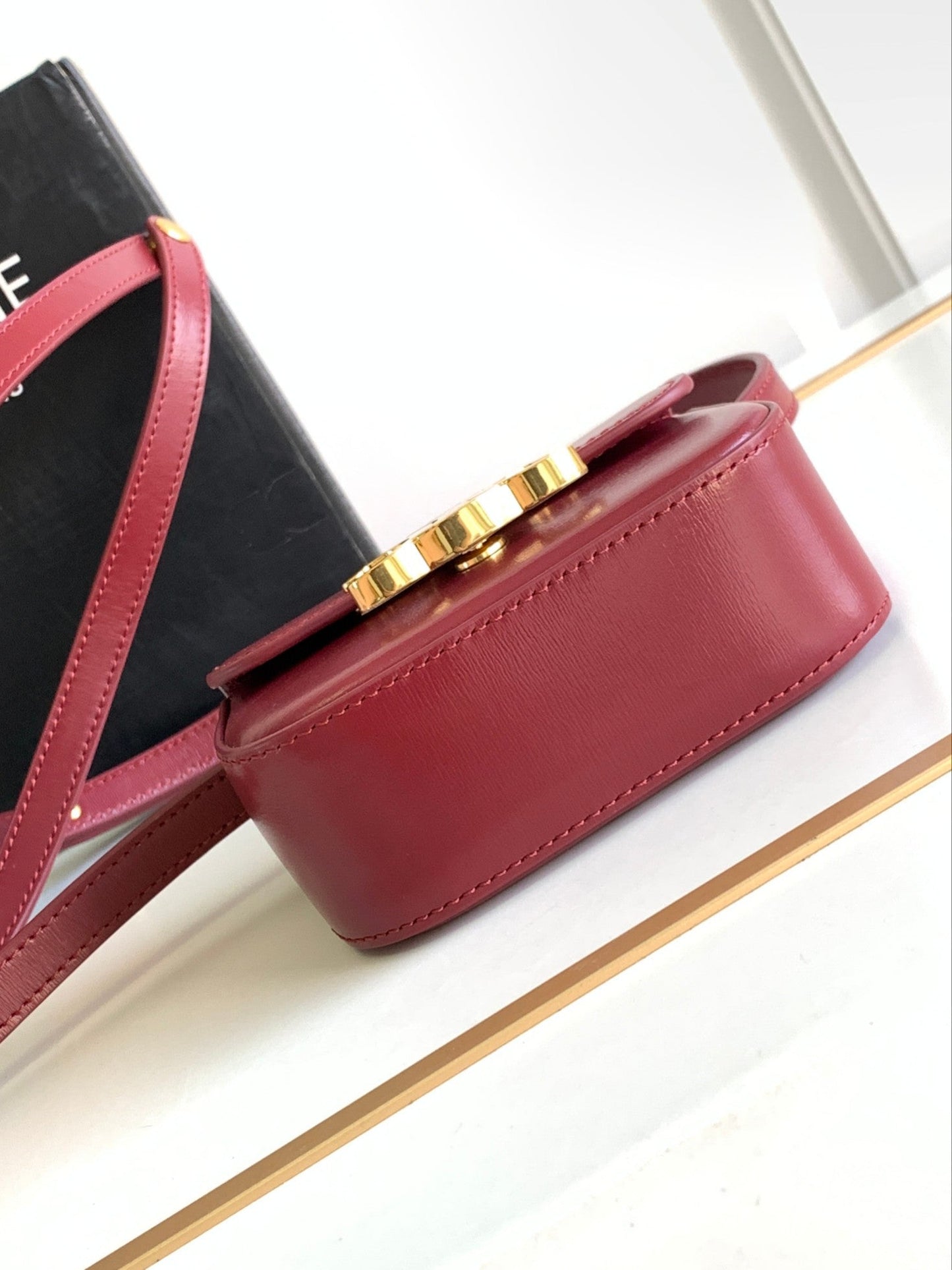 Celine TEEN TRIOMPHE 11CM RED CALFSKIN