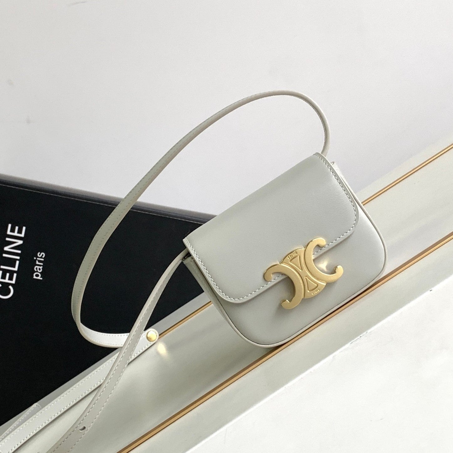 Celine TEEN TRIOMPHE 11CM GREY CALFSKIN