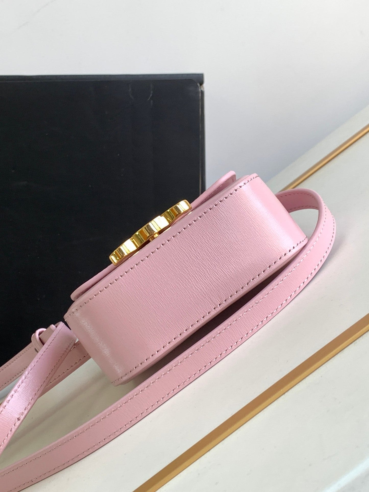 Celine TEEN TRIOMPHE 11CM LIGHT PINK CALFSKIN