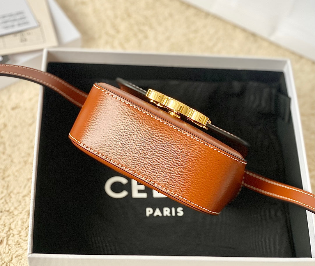 Celine TEEN TRIOMPHE 11CM ORANGE CALFSKIN