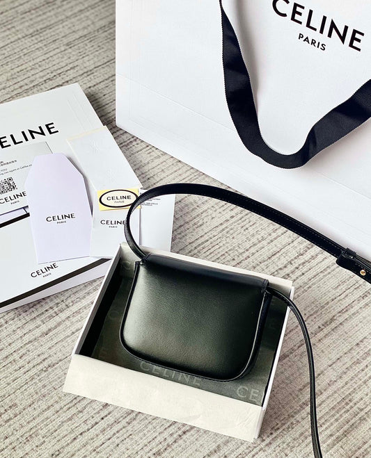Celine TEEN TRIOMPHE 11CM BLACK CALFSKIN