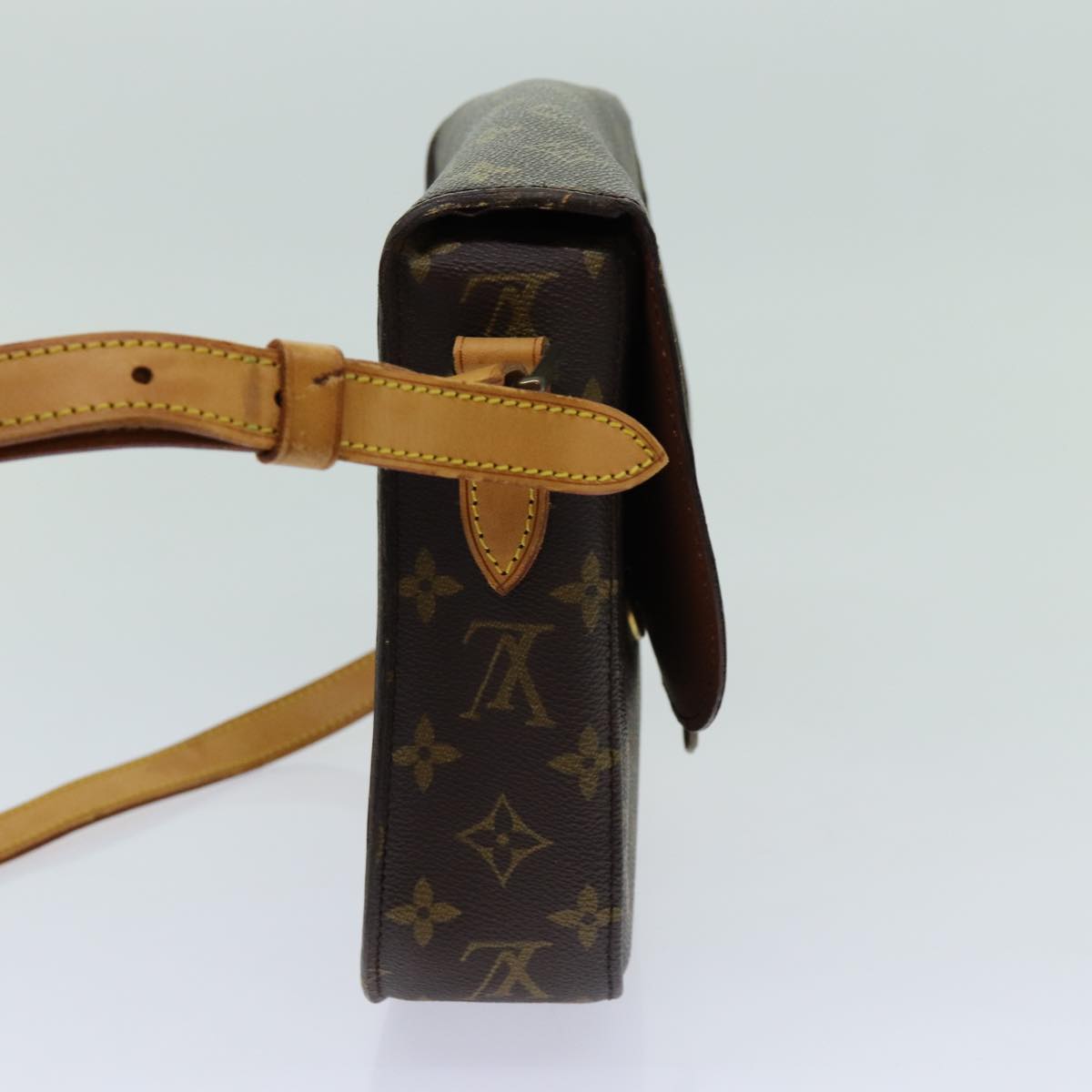 LOUIS VUITTON Monogram Saint Cloud GM Shoulder Bag M51242 LV yk11571